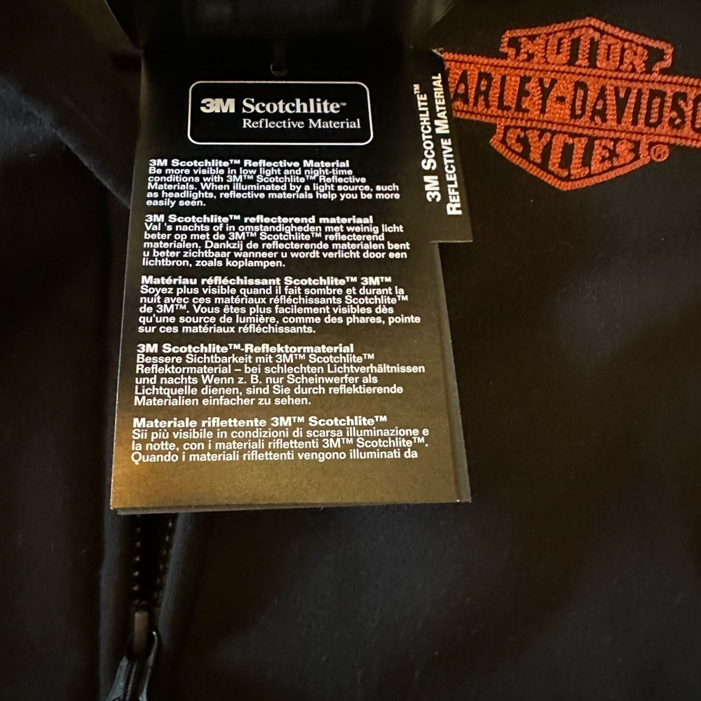 Harley Davidson Jacket - Picture 5 of 10